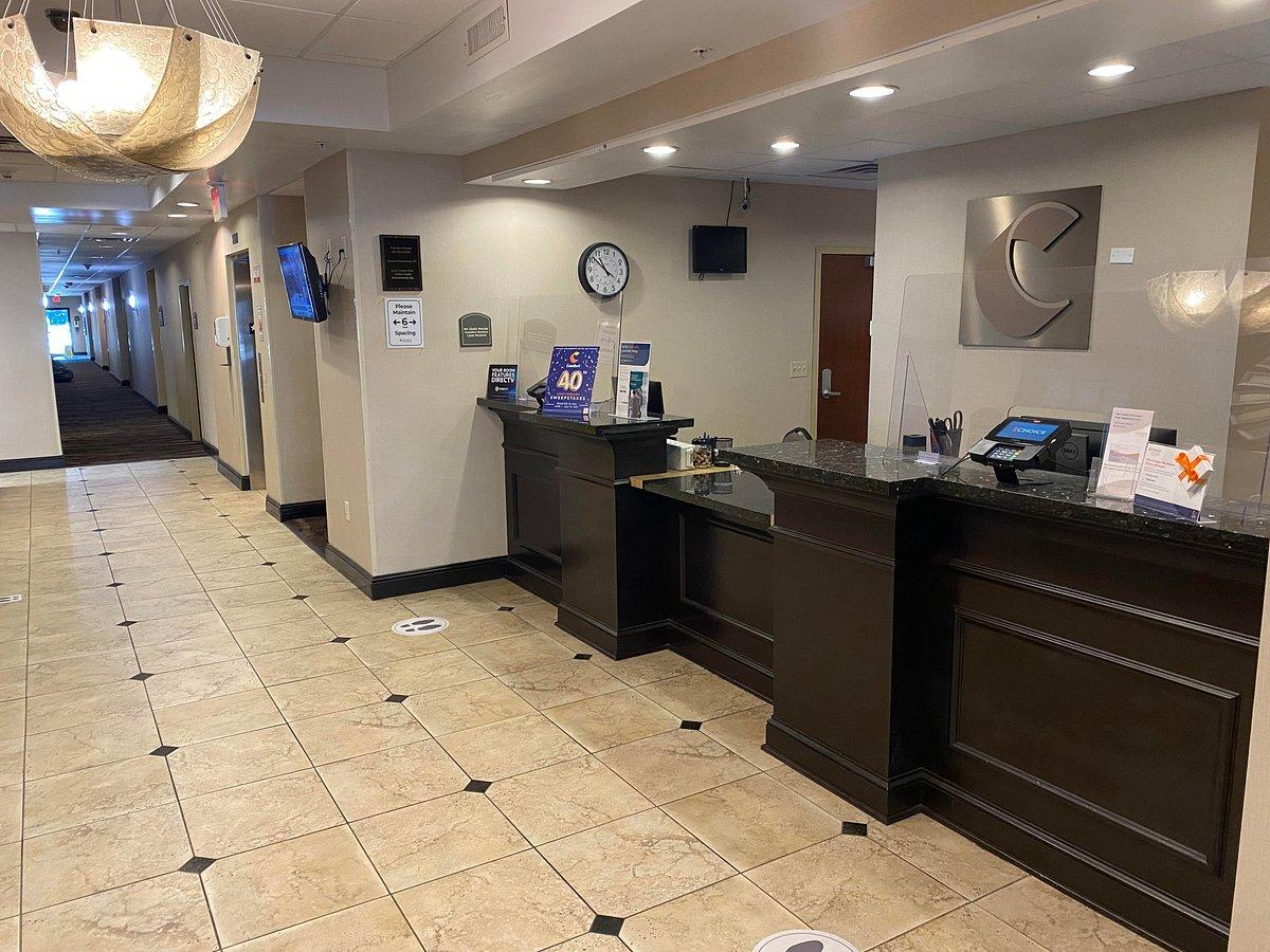 Comfort Inn & Suites Честъртаун Екстериор снимка